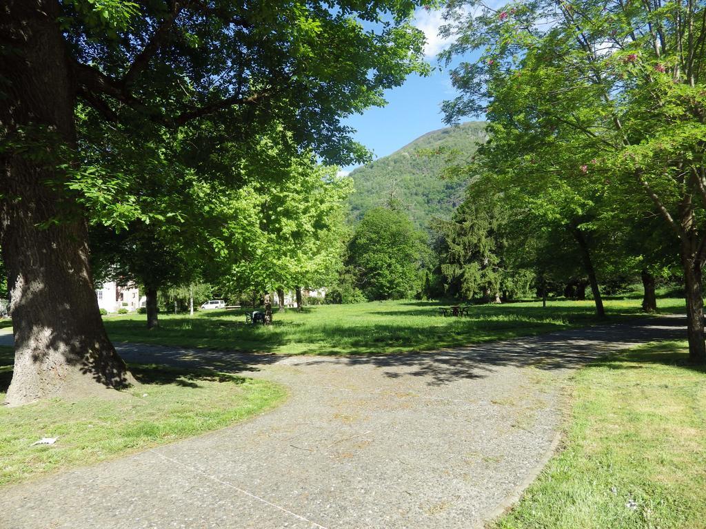 Appartement Ramel Luchon Bagnères-de-Luchon Exteriör bild